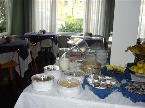 Albergo Al Caminetto Torbole Sul Garda Екстериор снимка
